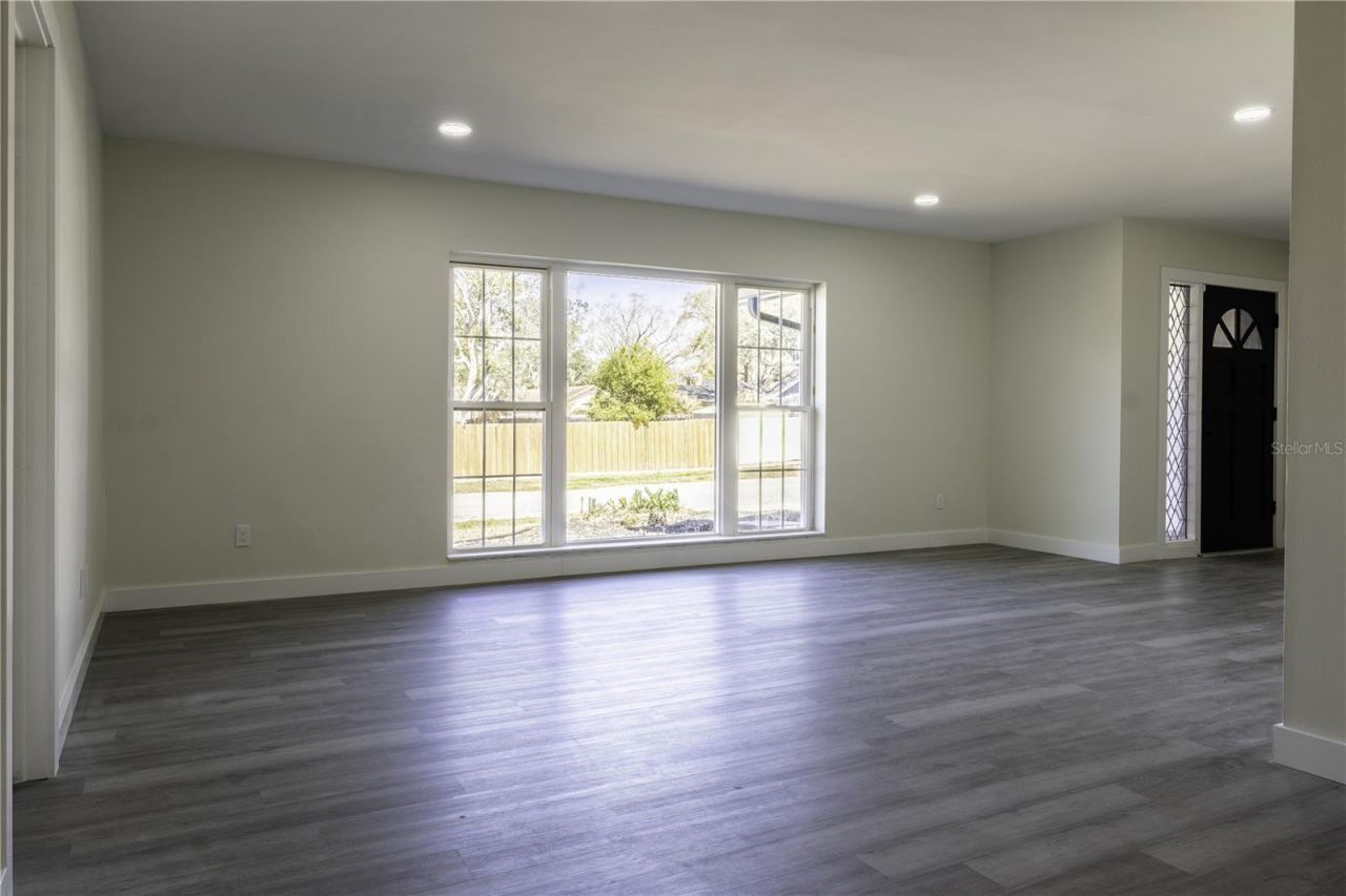 9209 Kingsridge Drive, Temple Terrace, FL 33637 Photo