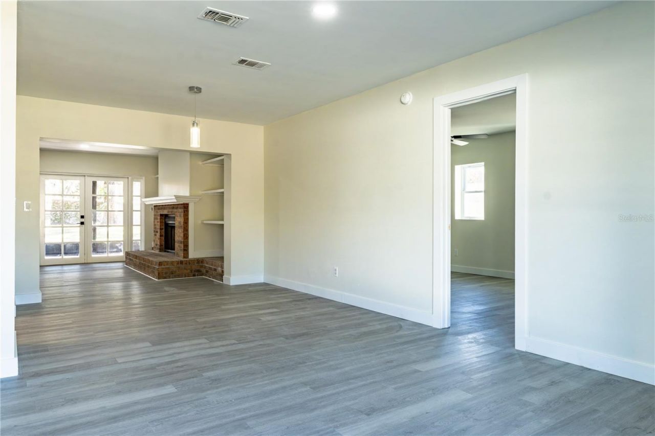 9209 Kingsridge Drive, Temple Terrace, FL 33637 Photo