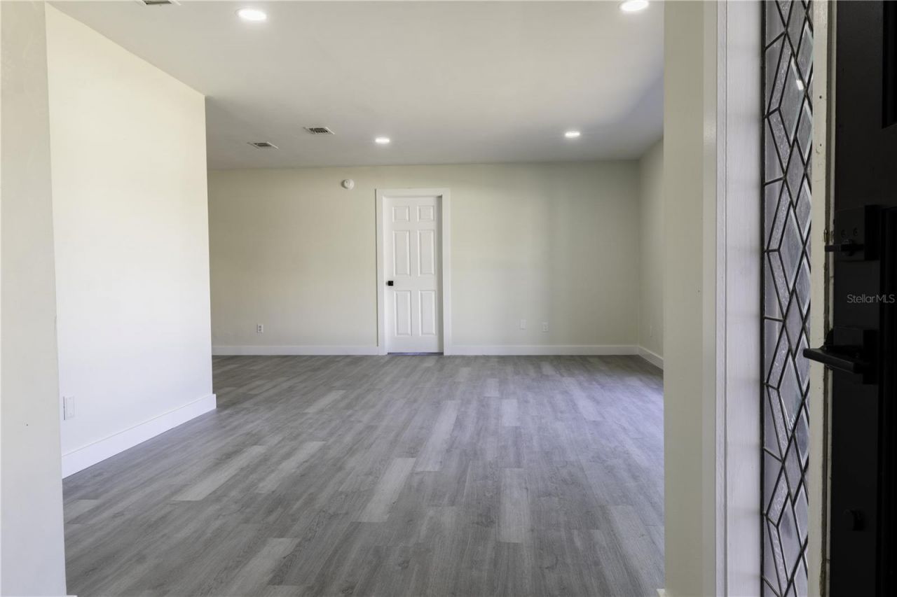 9209 Kingsridge Drive, Temple Terrace, FL 33637 Photo