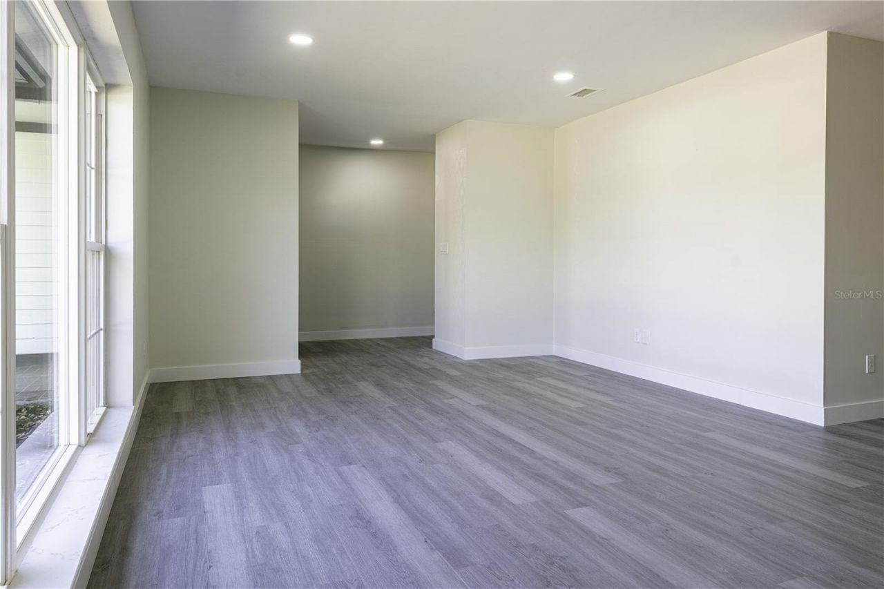 9209 Kingsridge Drive, Temple Terrace, FL 33637 Photo