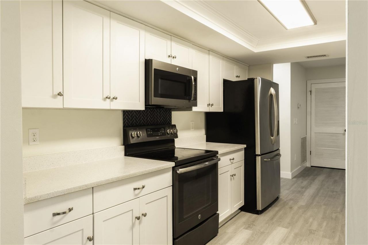 9209 Kingsridge Drive, Temple Terrace, FL 33637 Photo