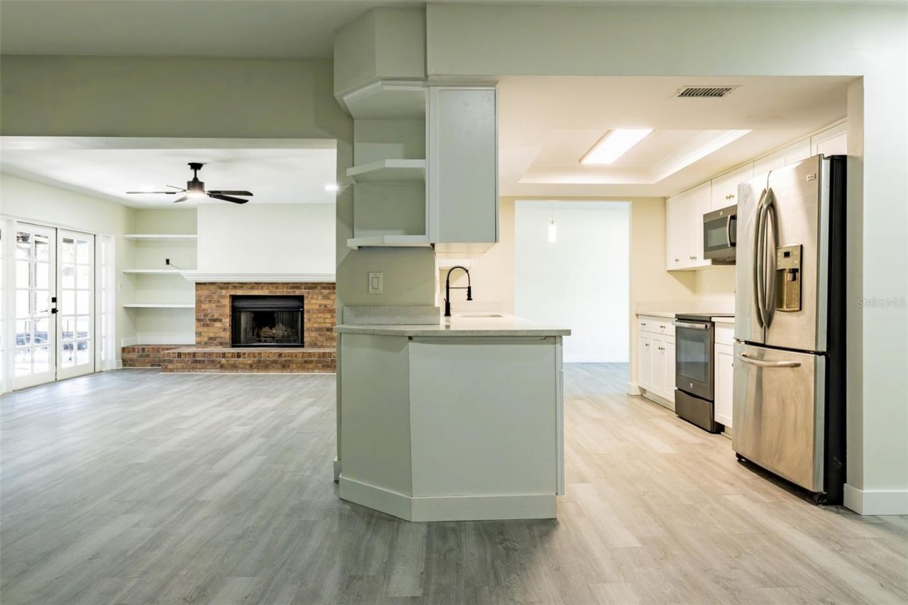 9209 Kingsridge Drive, Temple Terrace, FL 33637 Photo