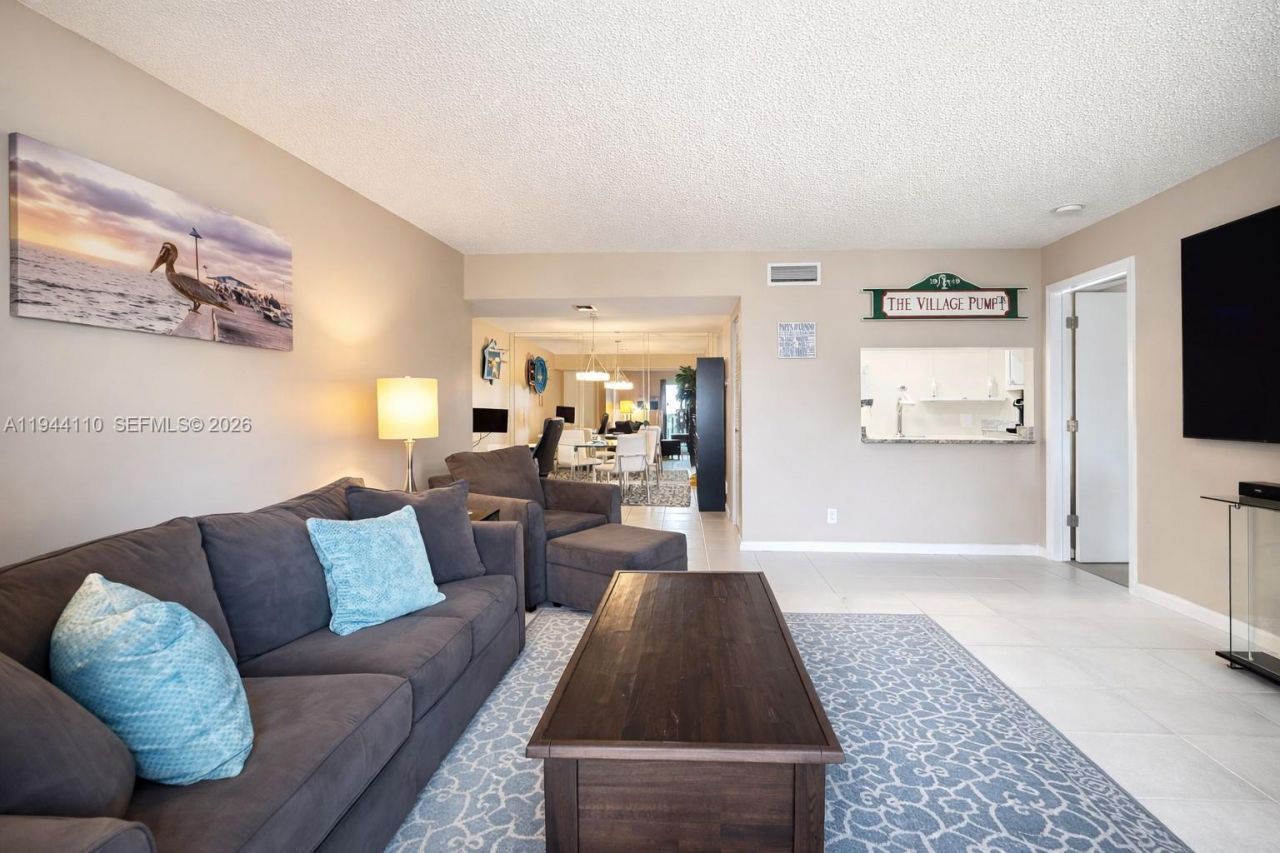 4013 N Ocean Dr, Unit 108, Lauderdale by the Sea, FL 33308 Photo