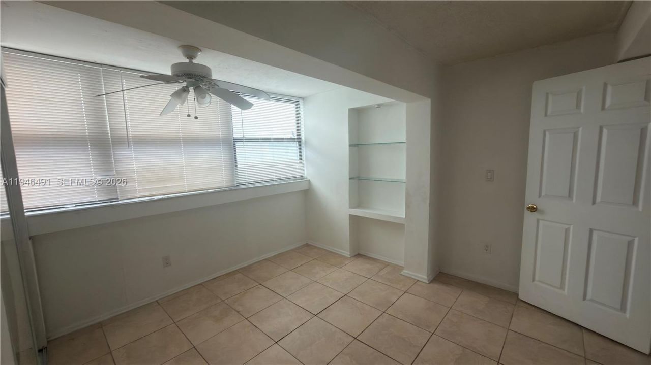 2000 Biarritz Dr, Unit 202, Miami Beach, FL 33141 Photo