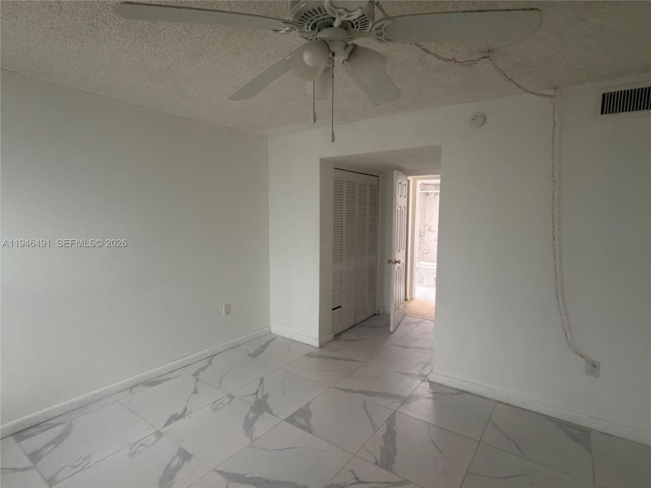 2000 Biarritz Dr, Unit 202, Miami Beach, FL 33141 Photo