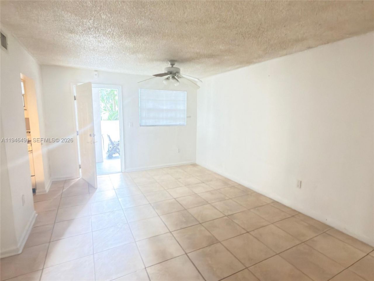 2000 Biarritz Dr, Unit 202, Miami Beach, FL 33141 Photo