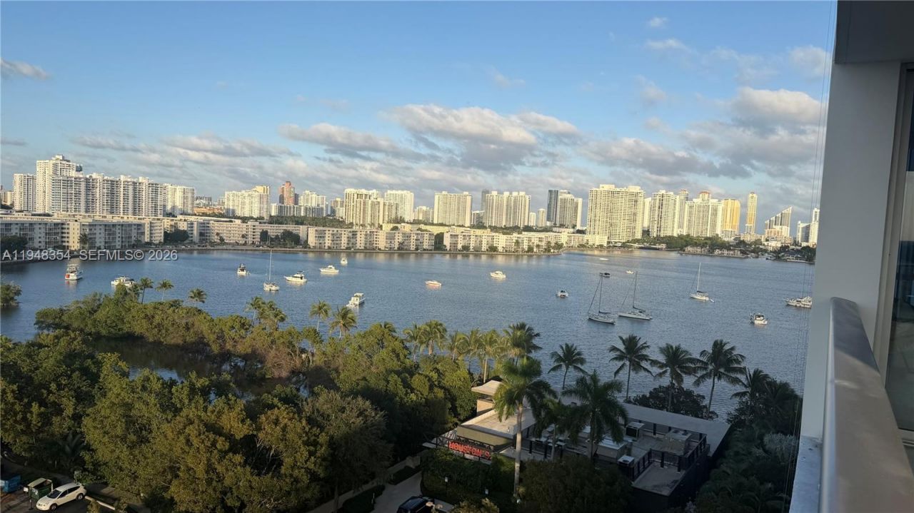 17301 Biscayne Blvd, Unit 1002, North Miami Beach, FL 33160 Photo