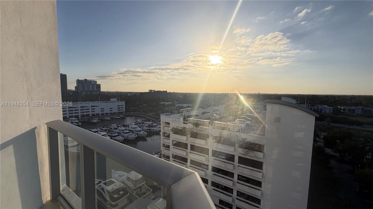 17301 Biscayne Blvd, Unit 1002, North Miami Beach, FL 33160 Photo