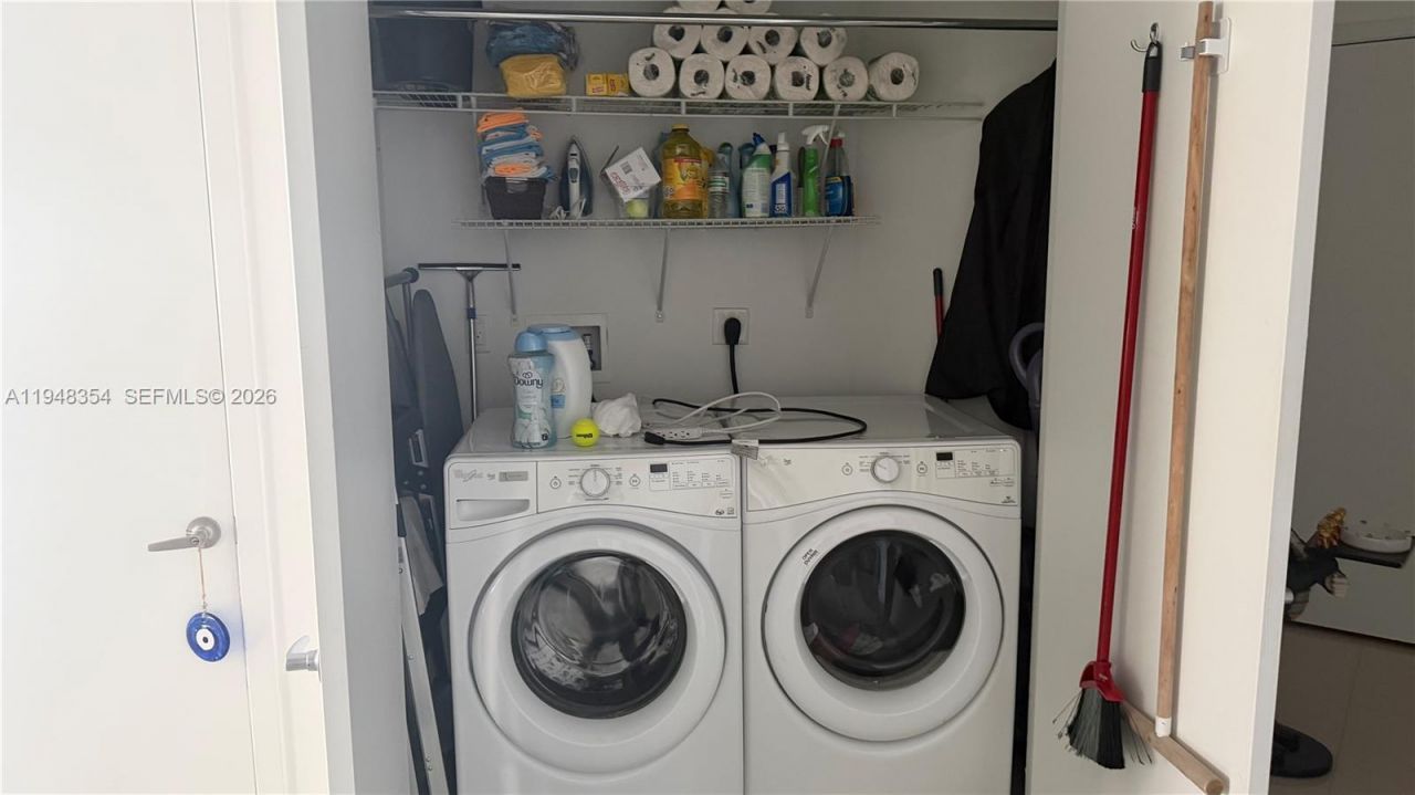 17301 Biscayne Blvd, Unit 1002, North Miami Beach, FL 33160 Photo