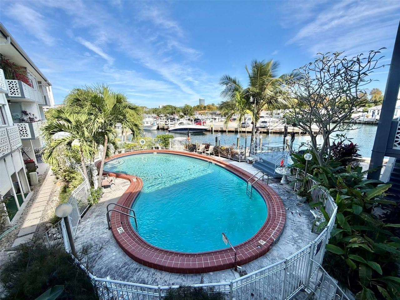 13105 Ixora Ct, Unit 116, North Miami, FL 33181 Photo