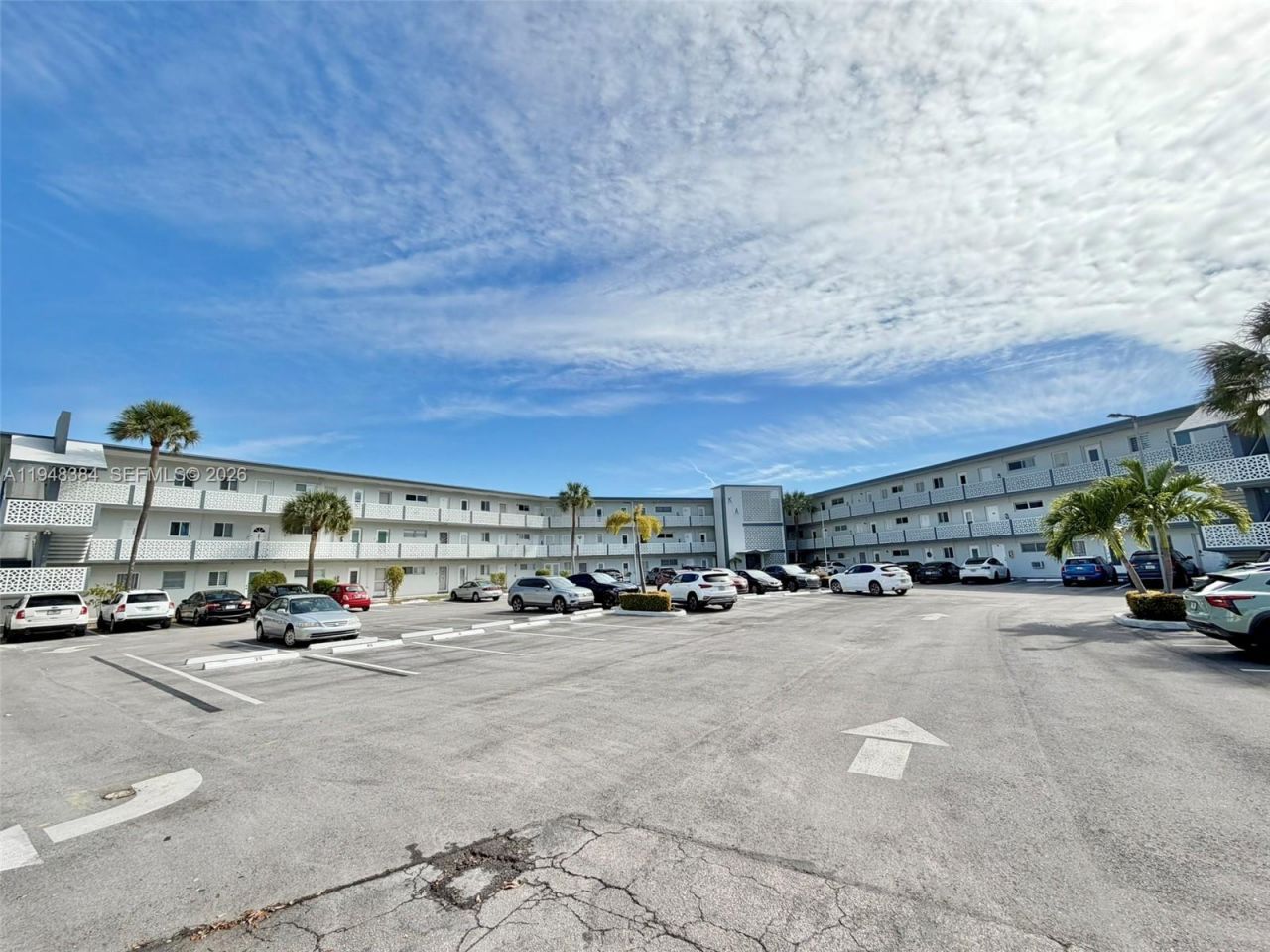 13105 Ixora Ct, Unit 116, North Miami, FL 33181 Photo