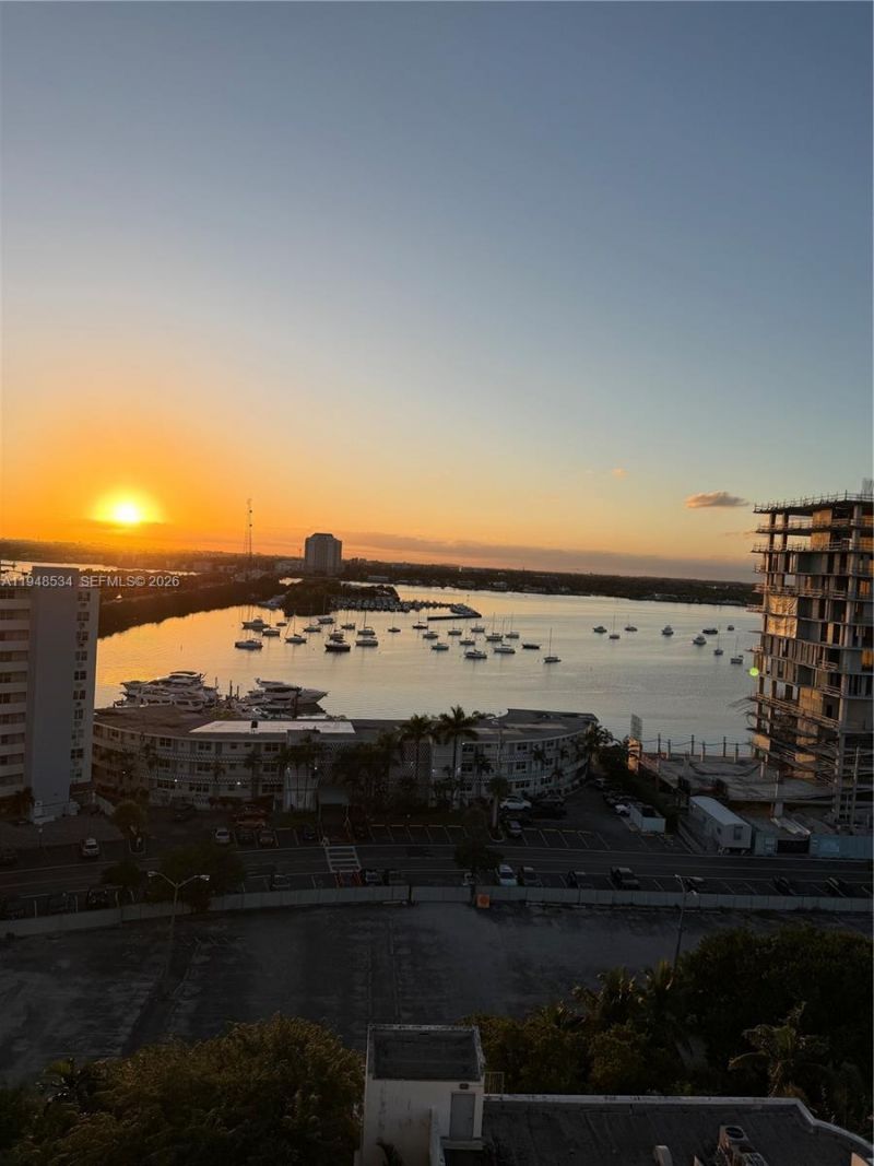 7900 Harbor Island Dr, Unit 1216, North Bay Village, FL 33141 Photo