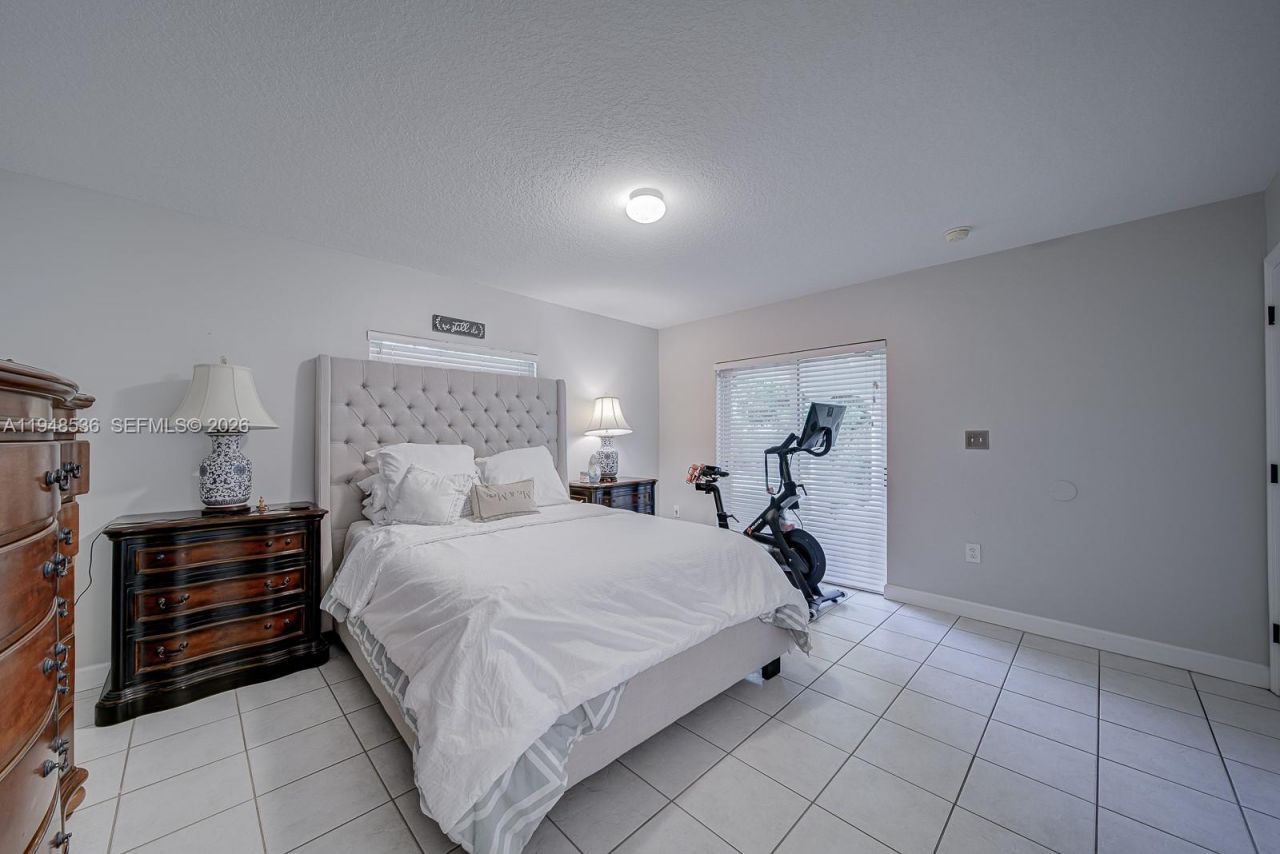 18128 SW 151st Ave, Miami, FL 33187 Photo