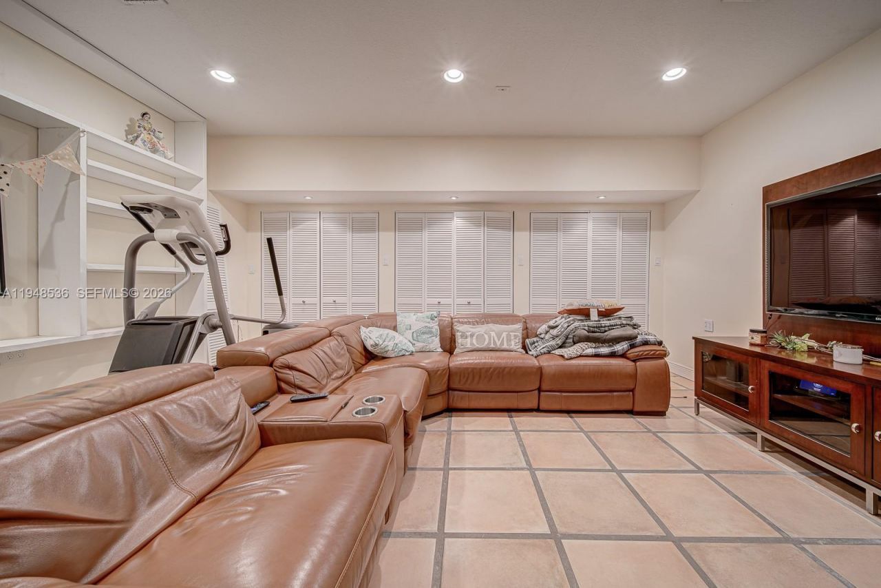 18128 SW 151st Ave, Miami, FL 33187 Photo