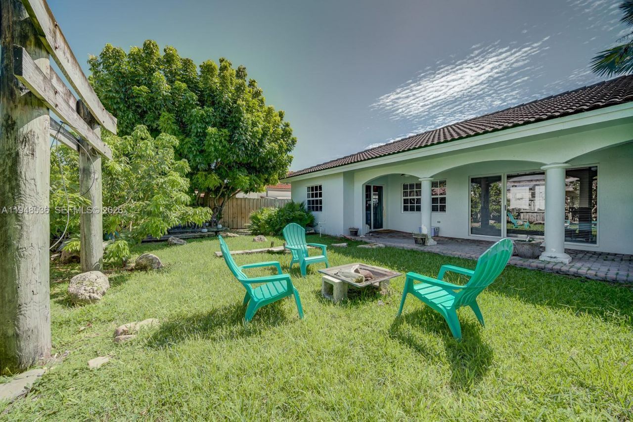 18128 SW 151st Ave, Miami, FL 33187 Photo