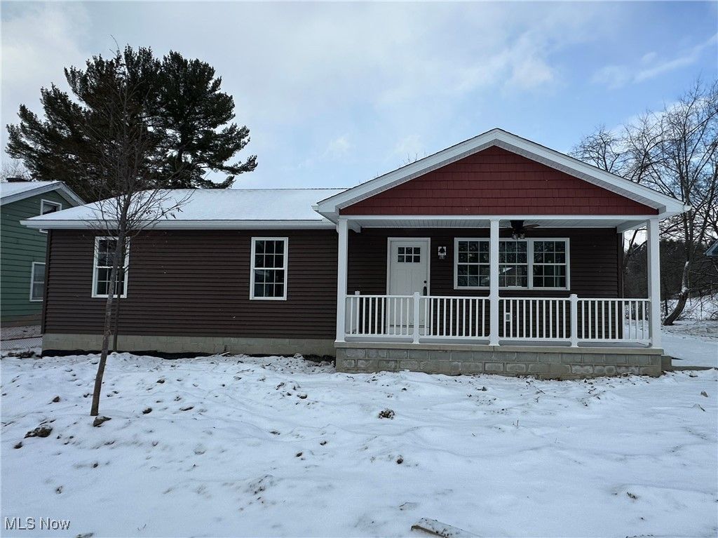 950 Bonnie Brae Avenue, Youngstown, OH 44511 Main Photo