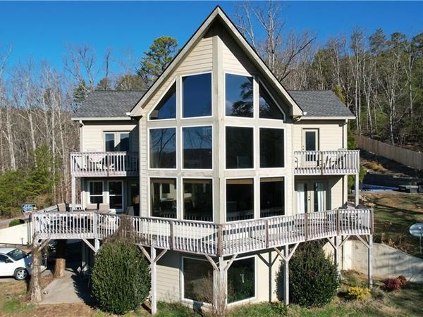 459 E Valley Road NE, Rydal, GA 30171