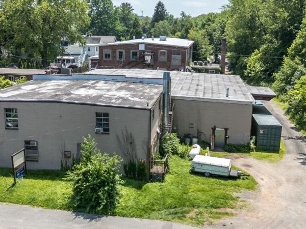 4 7Th St, Frenchtown, NJ 08825