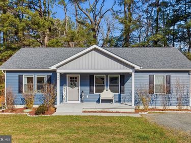 798 S GLEBE, MONTROSS, VA 22520