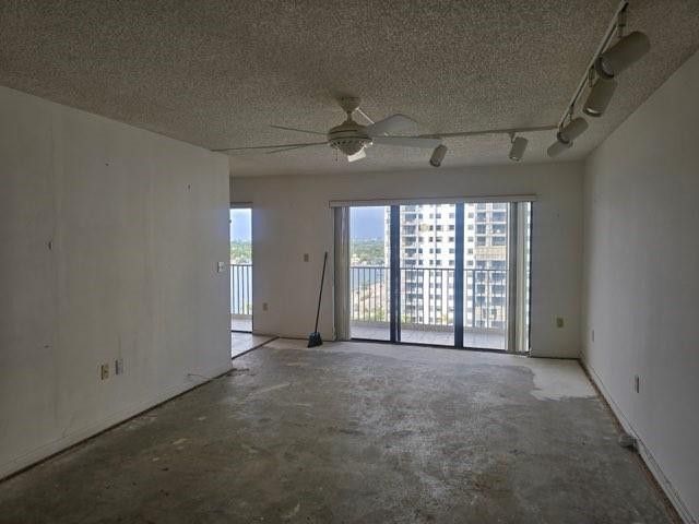 1201 S Ocean Drive, Unit 1209S, Hollywood, FL 33019 Photo