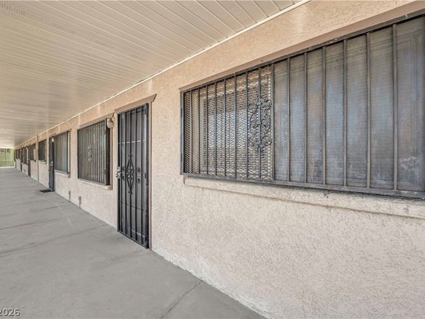 3726 Hazelwood Street, Unit 24, Las Vegas, NV 89119