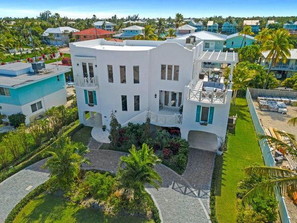 317 E Seaview Circle, Duck Key, FL 33050