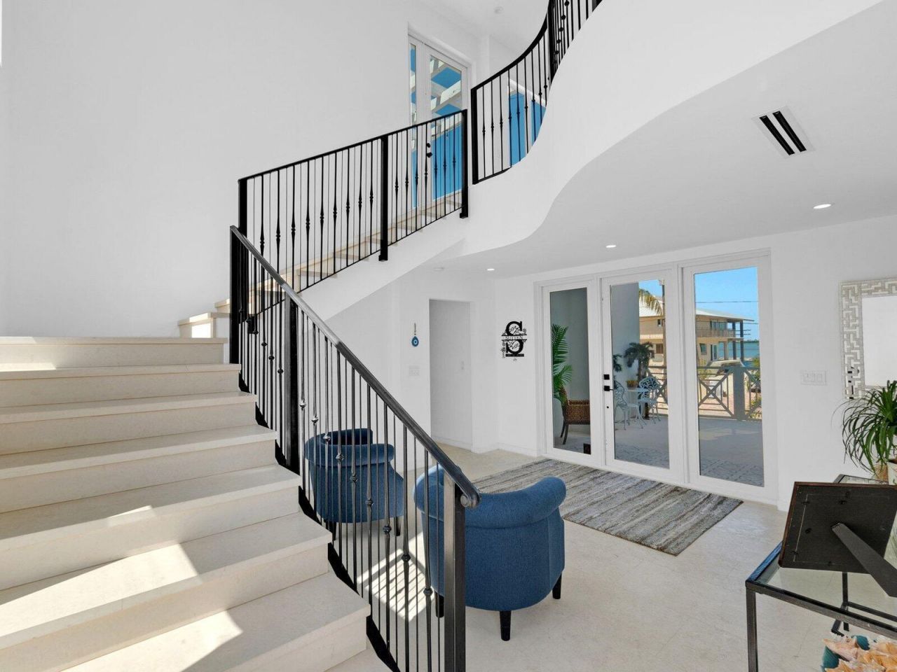 317 E Seaview Circle, Duck Key, FL 33050 Photo