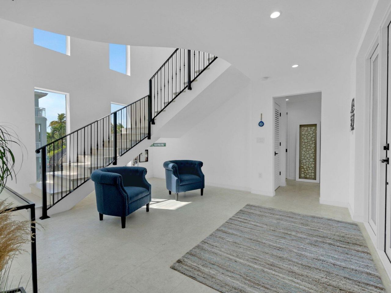 317 E Seaview Circle, Duck Key, FL 33050 Photo