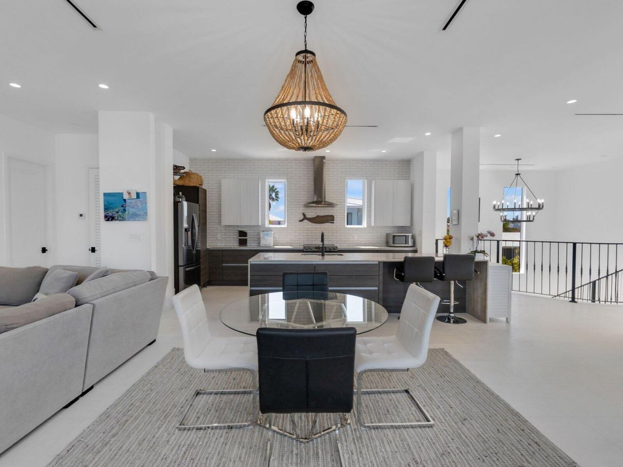 317 E Seaview Circle, Duck Key, FL 33050 Photo