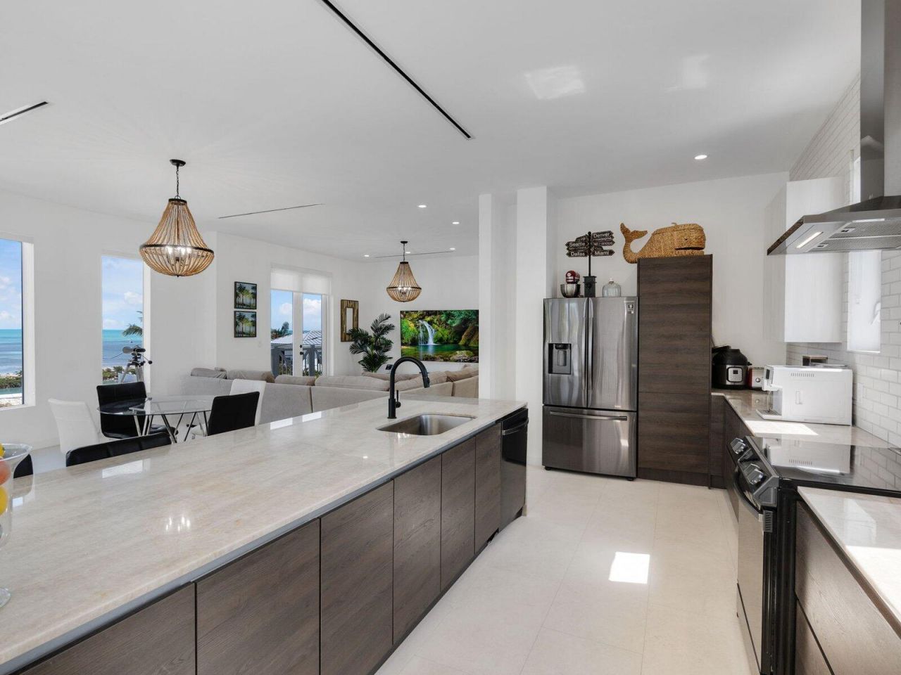 317 E Seaview Circle, Duck Key, FL 33050 Photo