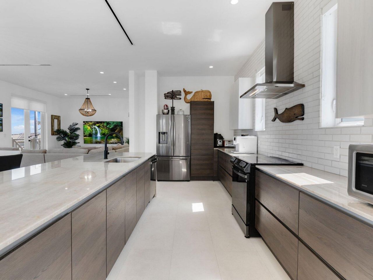 317 E Seaview Circle, Duck, FL 33050 Photo