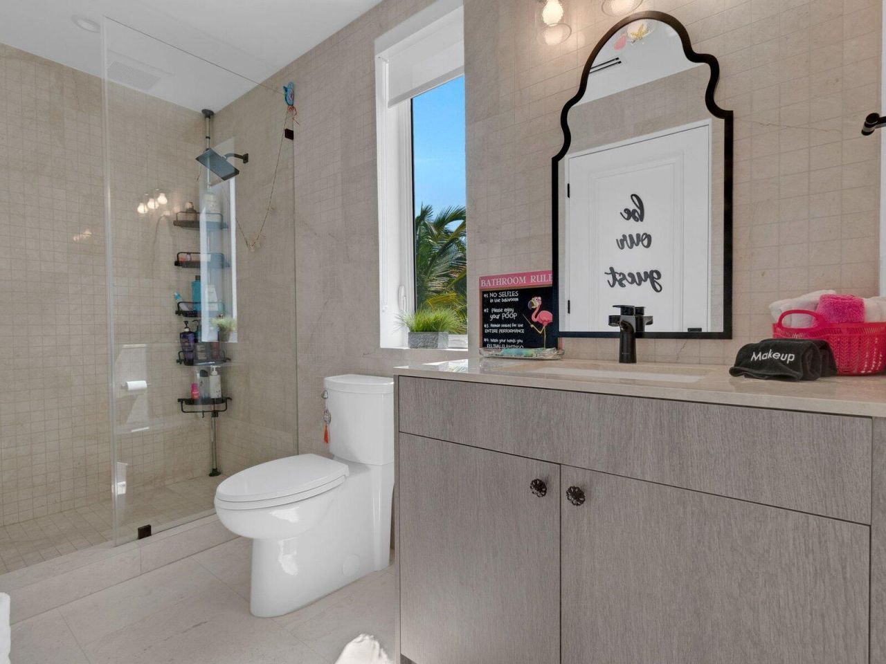 317 E Seaview Circle, Duck Key, FL 33050 Photo