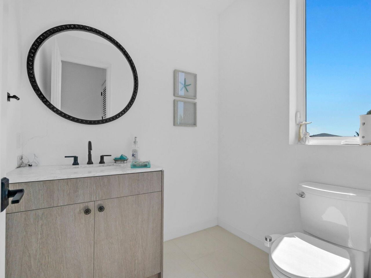 317 E Seaview Circle, Duck Key, FL 33050 Photo