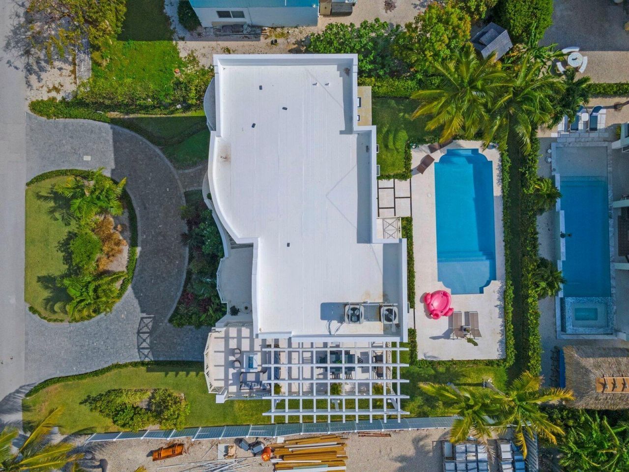 317 E Seaview Circle, Duck Key, FL 33050 Photo