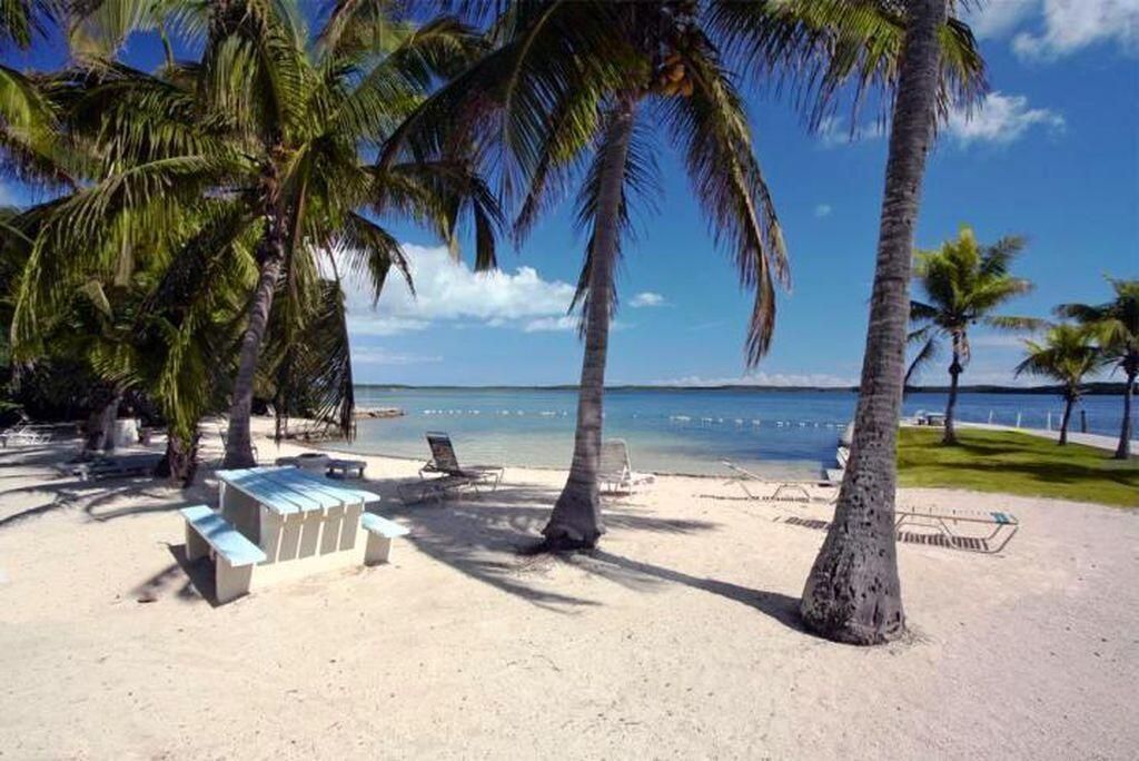 2 Bonefish Avenue, Key Largo, FL 33037 Photo