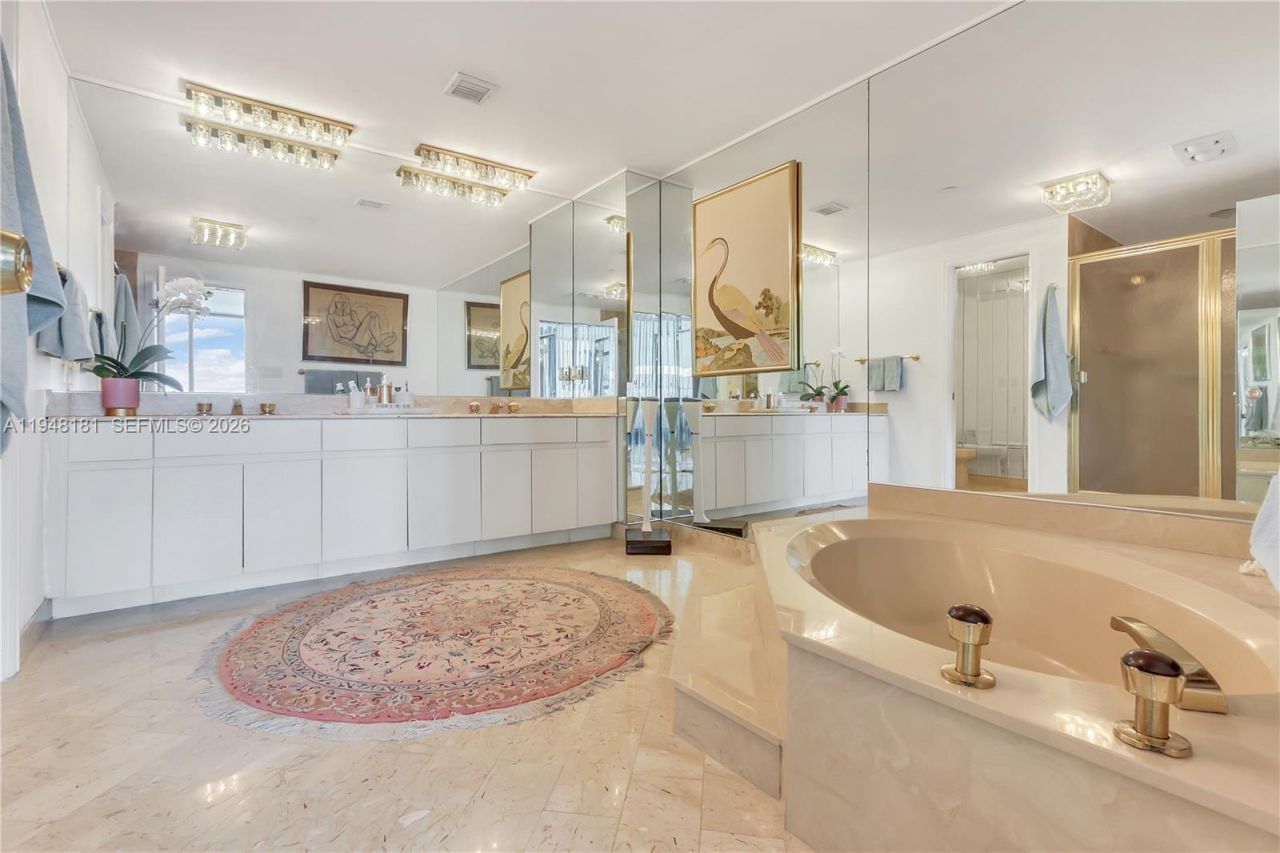 11113 Biscayne Blvd, Unit PH8, Miami, FL 33181 Photo