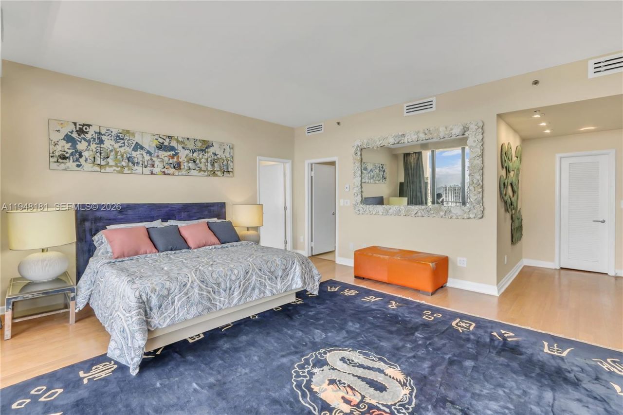 11113 Biscayne Blvd, Unit PH8, Miami, FL 33181 Photo