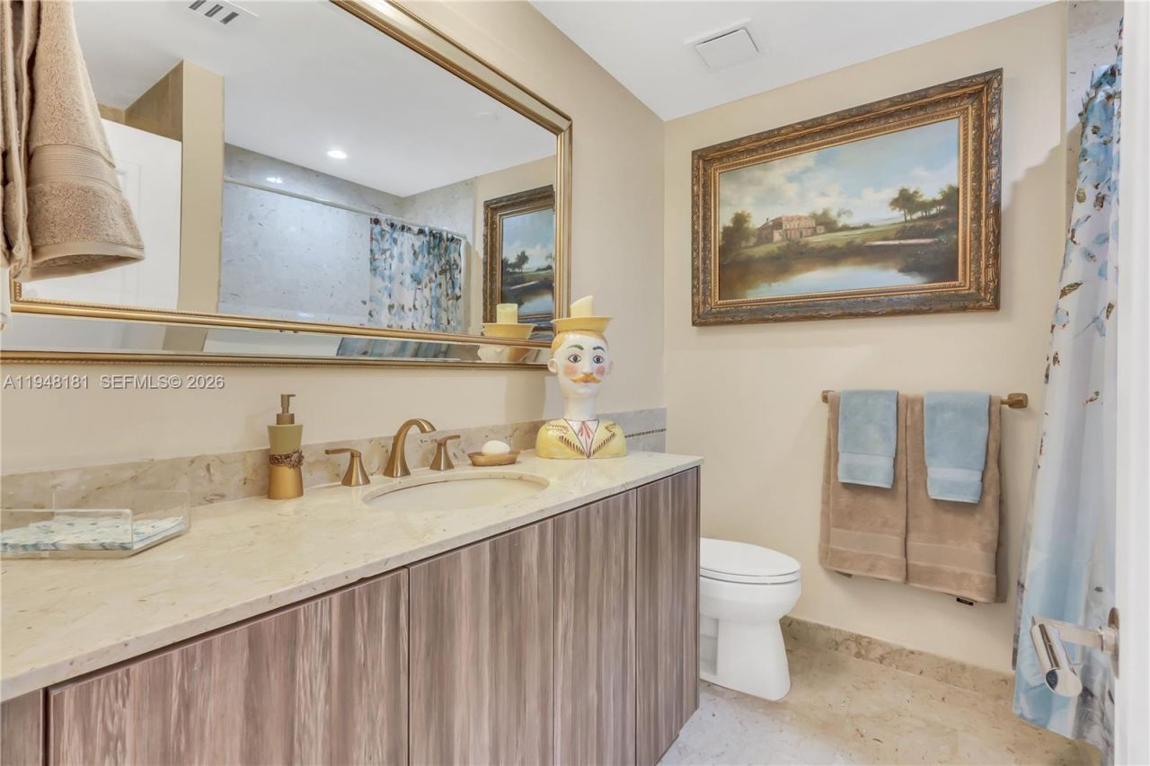 11113 Biscayne Blvd, Unit PH8, Miami, FL 33181 Photo