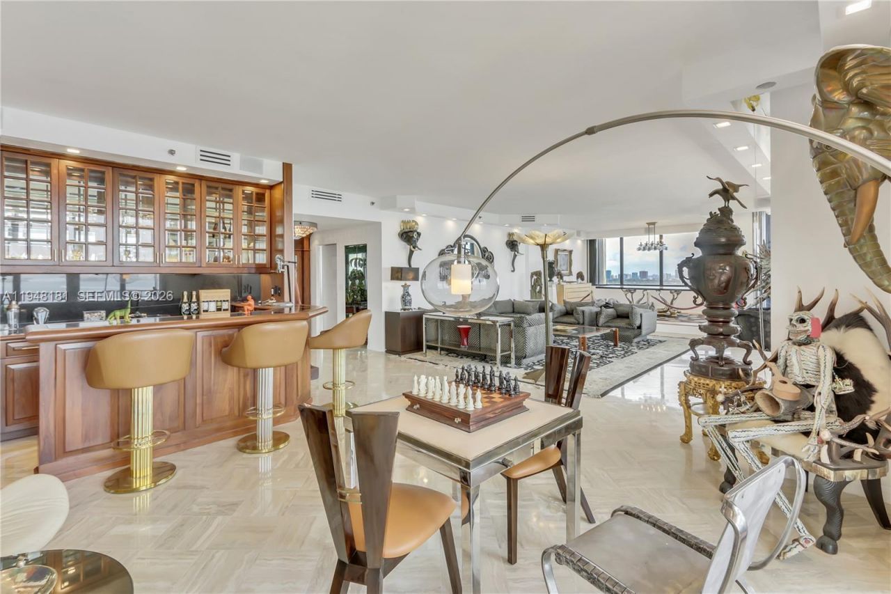 11113 Biscayne Blvd, Unit PH8, Miami, FL 33181 Photo