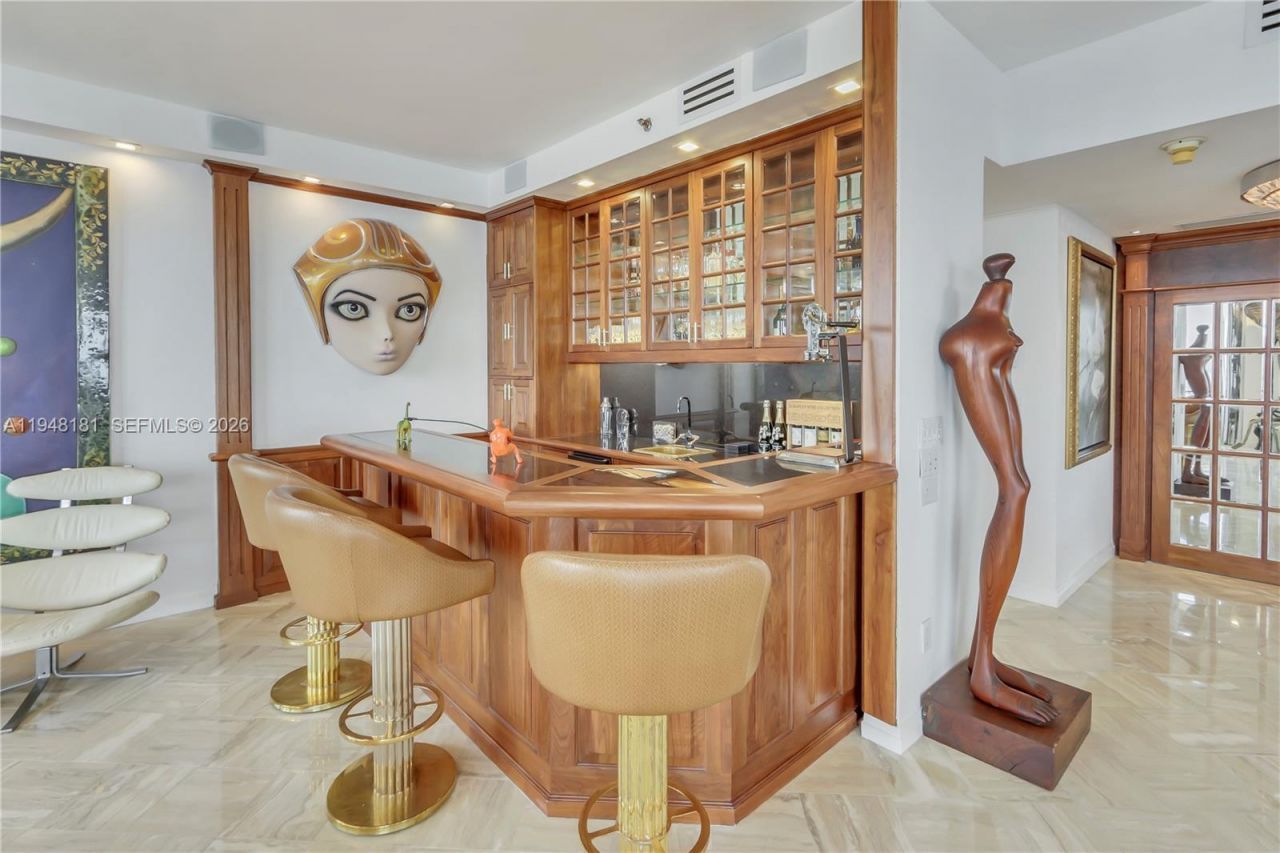 11113 Biscayne Blvd, Unit PH8, Miami, FL 33181 Photo