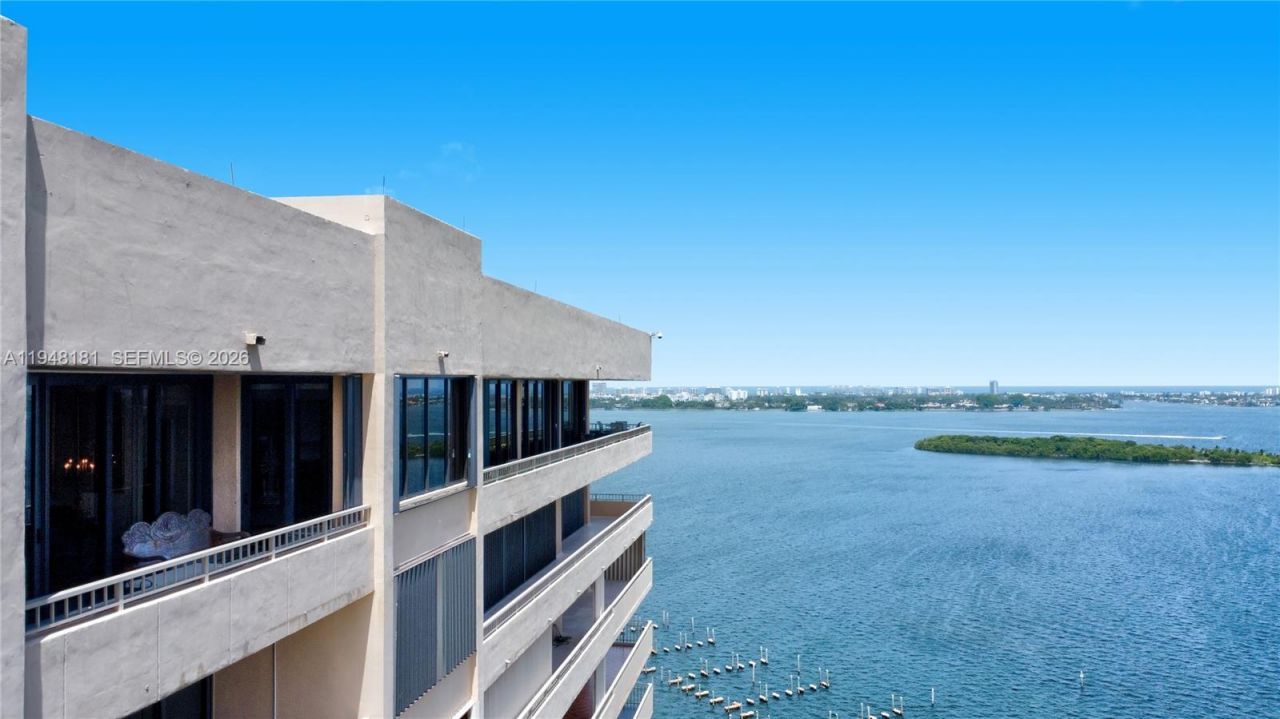 11113 Biscayne Blvd, Unit PH8, Miami, FL 33181 Photo