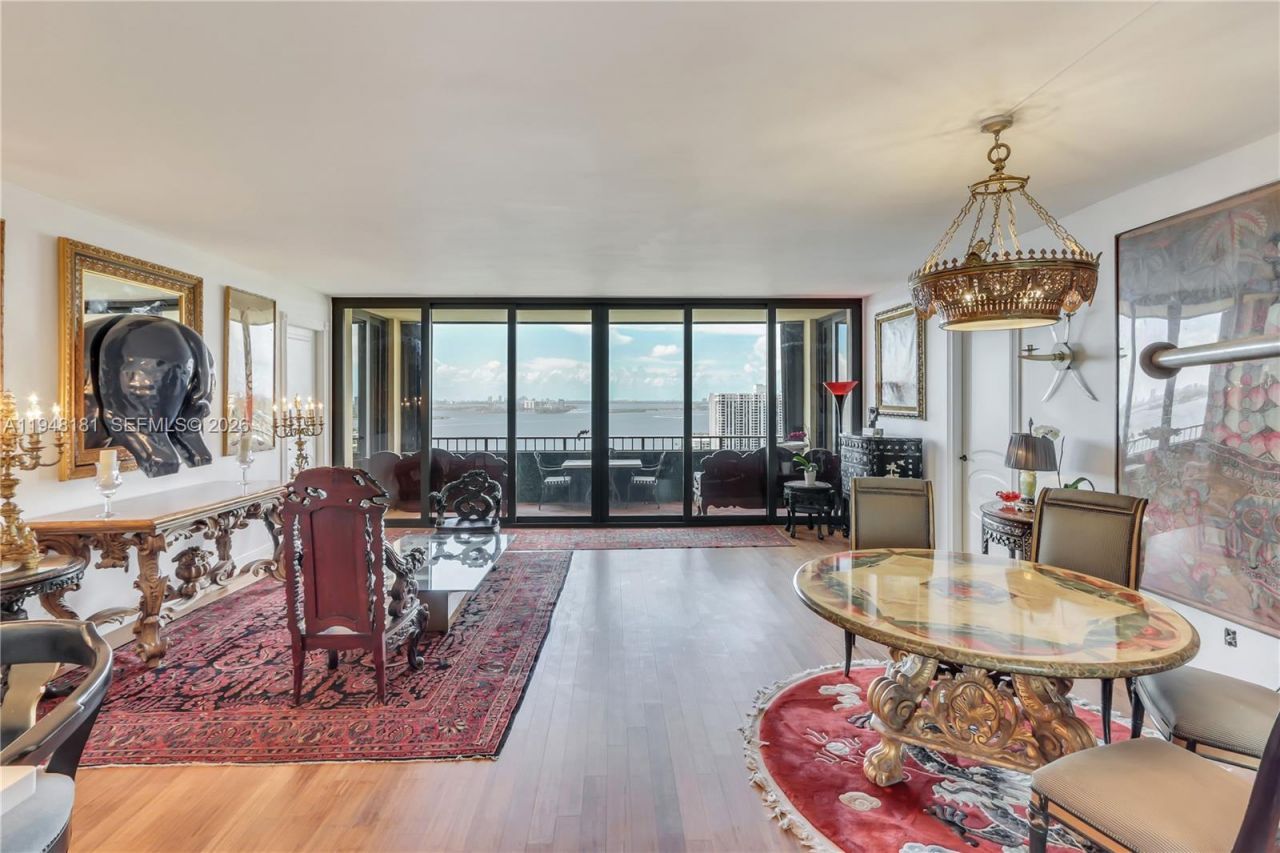 11113 Biscayne Blvd, Unit PH8, Miami, FL 33181 Photo