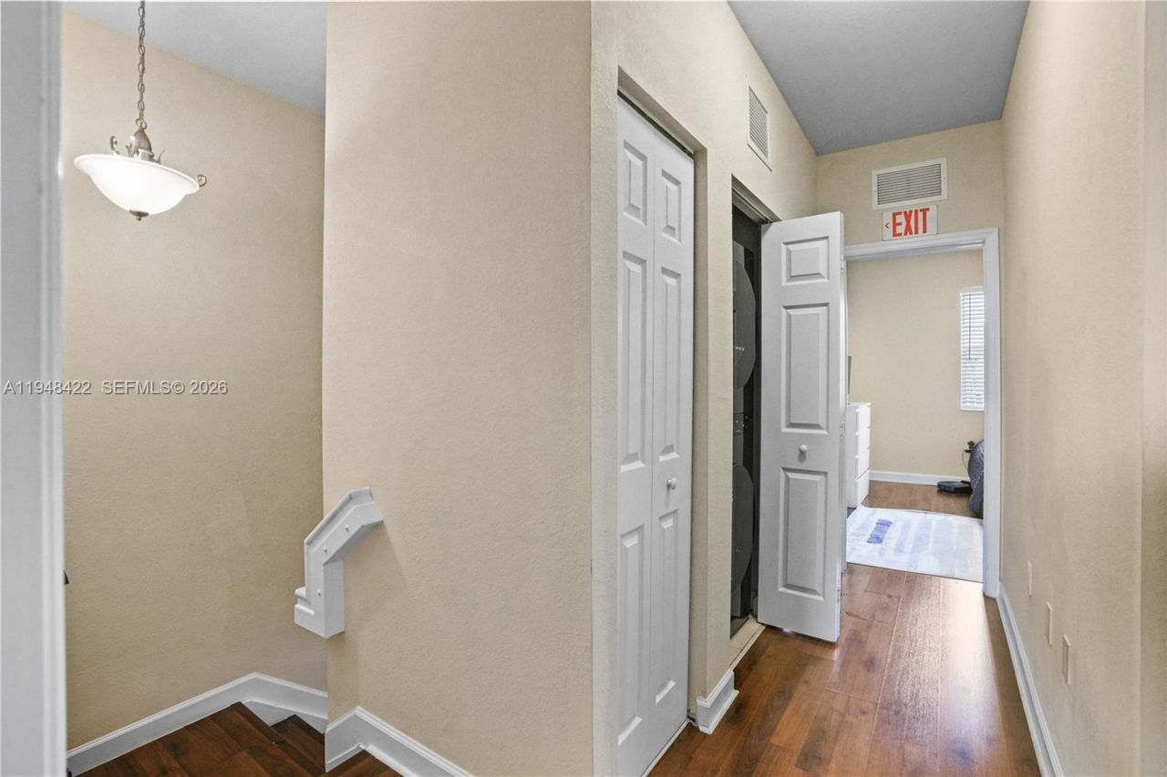 9105 SW 227th St, Unit 9, Cutler Bay, FL 33190 Photo