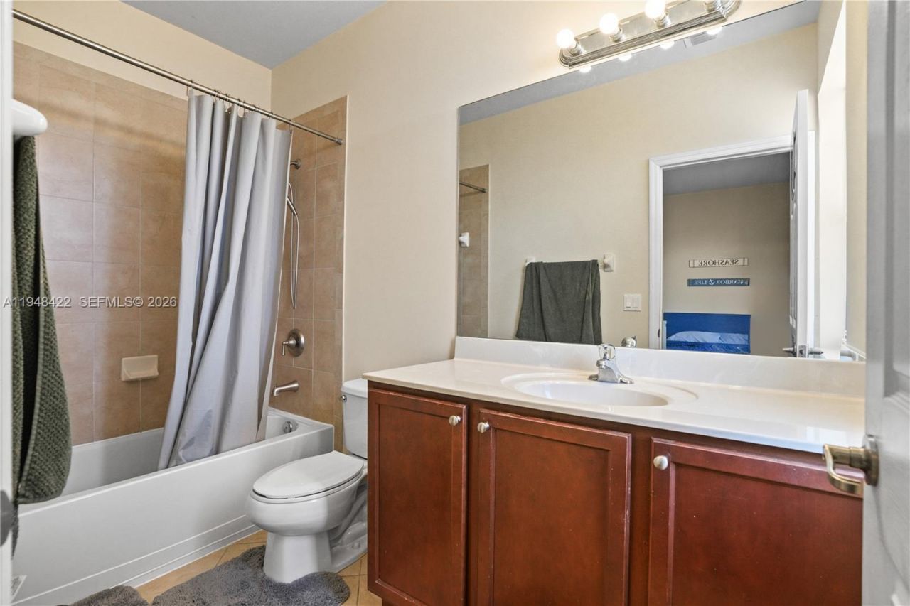 9105 SW 227th St, Unit 9, Cutler Bay, FL 33190 Photo