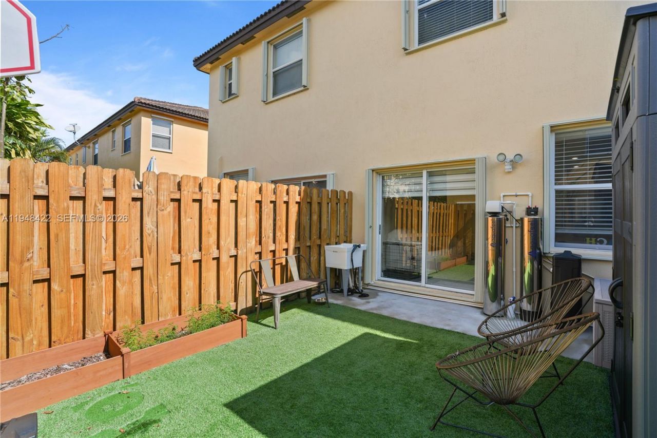 9105 SW 227th St, Unit 9, Cutler Bay, FL 33190 Photo