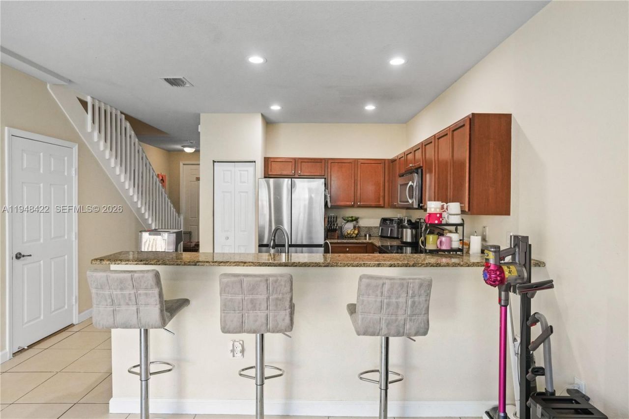 9105 SW 227th St, Unit 9, Cutler Bay, FL 33190 Photo