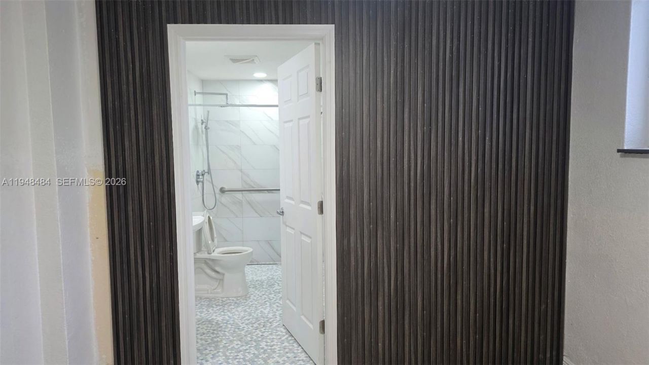 201 E 44th St, Hialeah, FL 33013 Photo