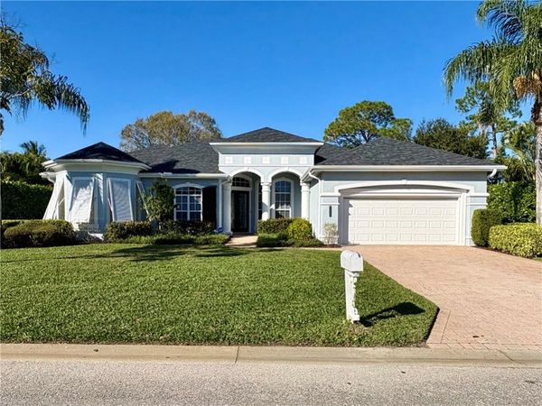6445 Parklane Court, Vero Beach, FL 32967