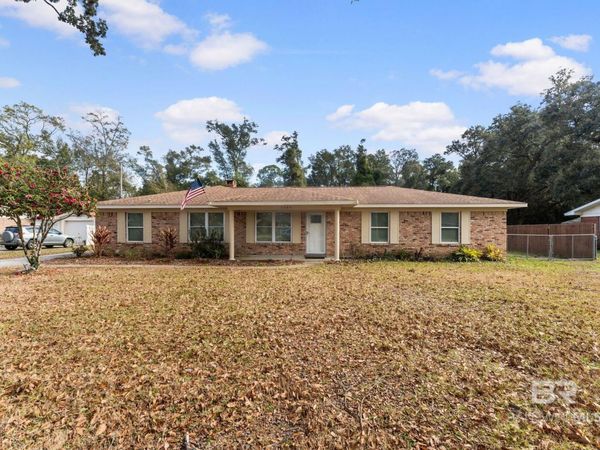 7464 Fairmont Drive, Foley, AL 36535