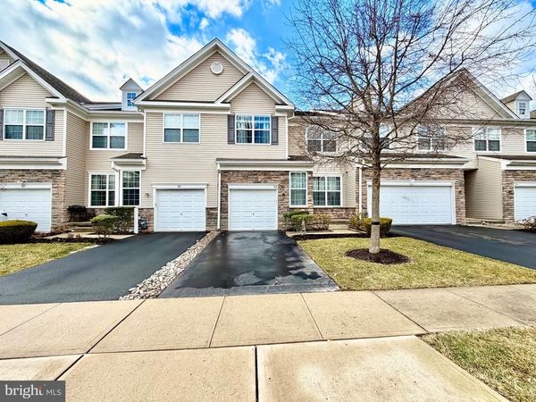 308 ROARKS TRAIL, WARMINSTER, PA 18974